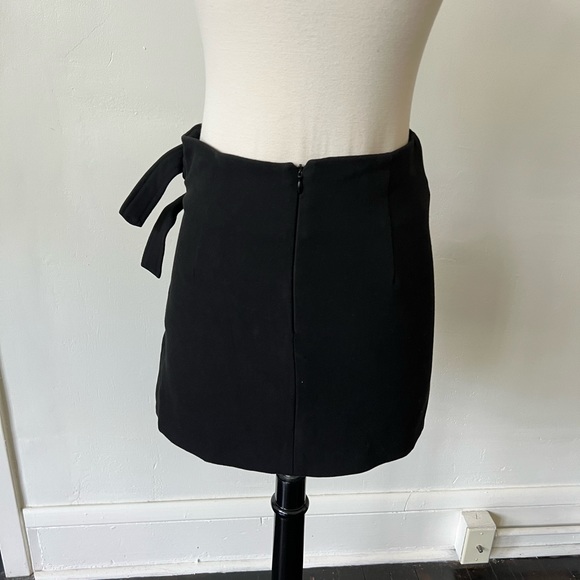Zara Black Mini Skirt - Picture 5 of 9